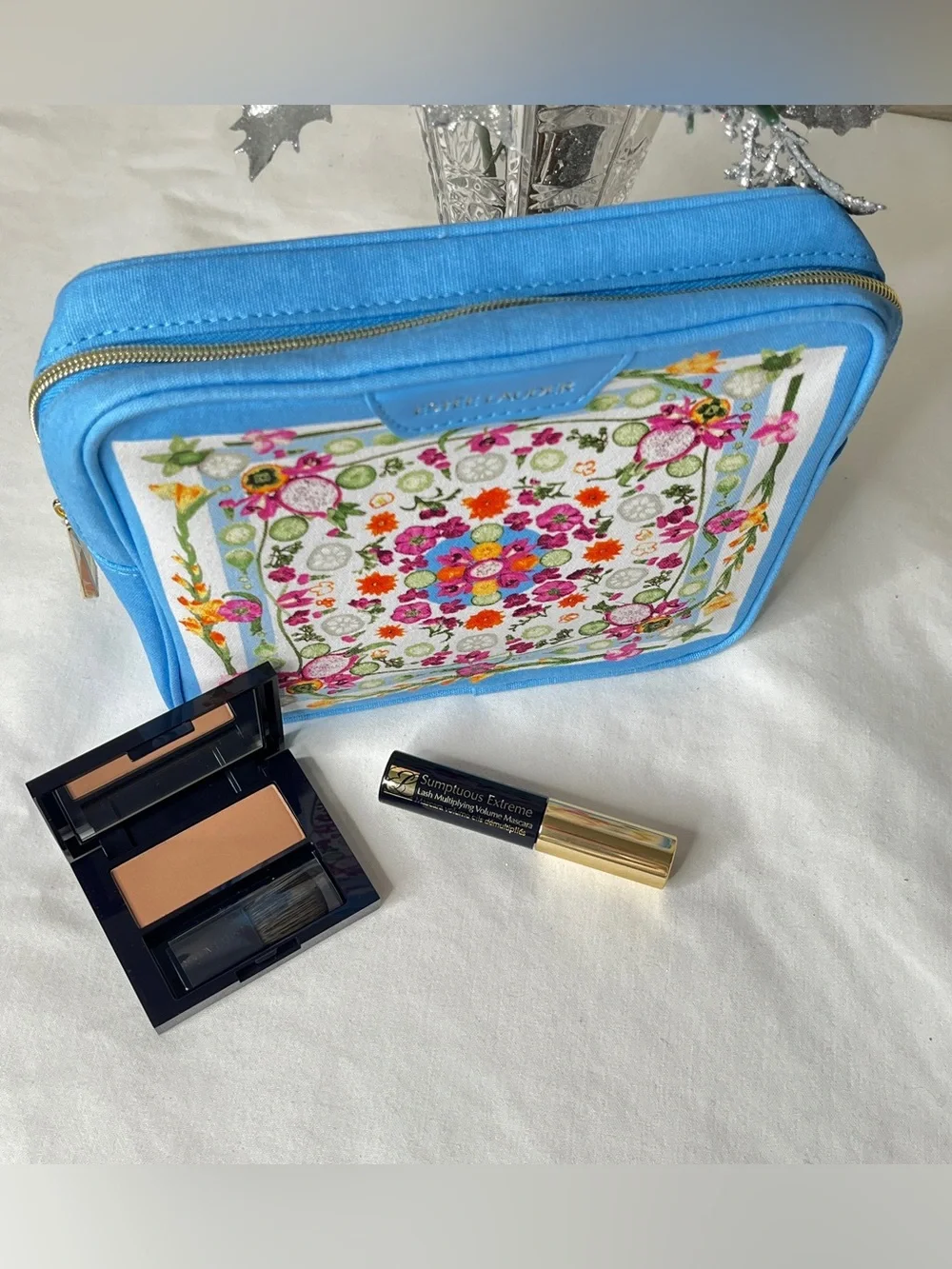 Estee Lauder Bronze Goddess 02 Medium Powder Bronzer Sumptuous Mascara & Bag Set